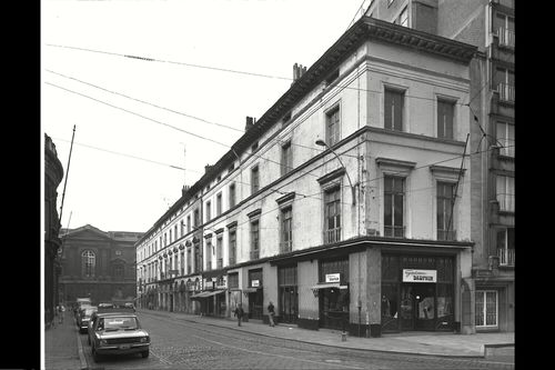 Schouwburgstraat in vroeger jaren